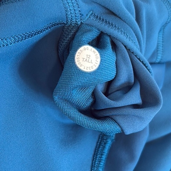 Lululemon wunder under train , sz 12 tall - Picture 7 of 7